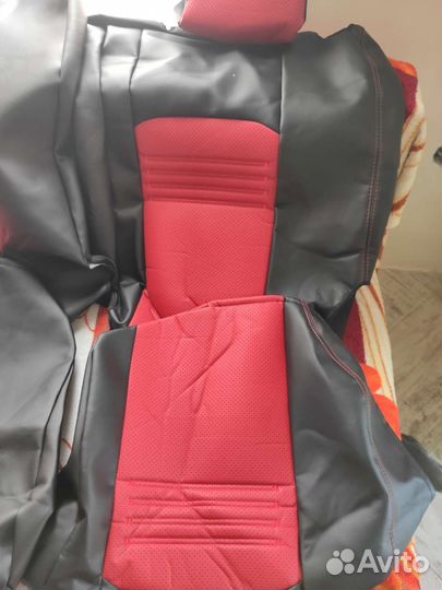 Чехлы для автомобили на сиденья