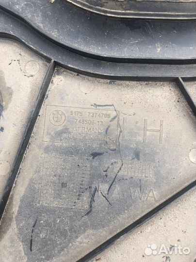 Bmw 6 G32 GT Облицовка днища бака Л