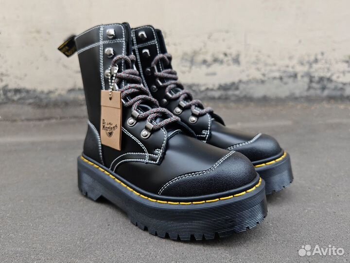 Ботинки Dr. Martens Moreno Smooth Leather