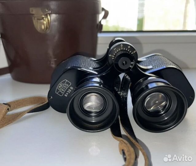 Бинокль Carl Zeiss Oberkochen 8x30B