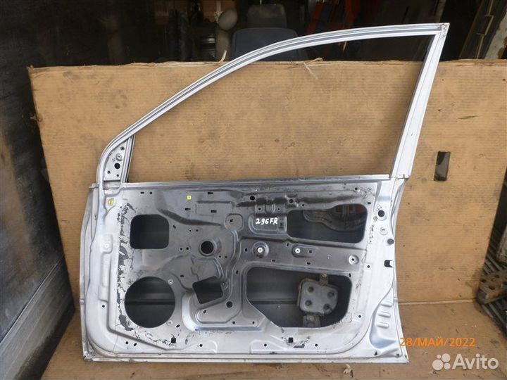 Дверь передняя правая Mitsubishi Lancer CS1A 2005