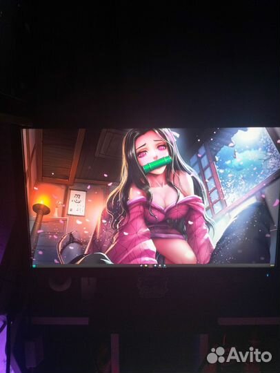 Монитор Асус