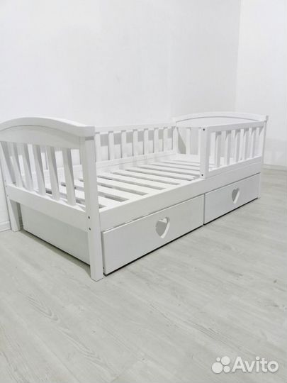 Кровать для девочки новая, в наличии /дерево и мдф