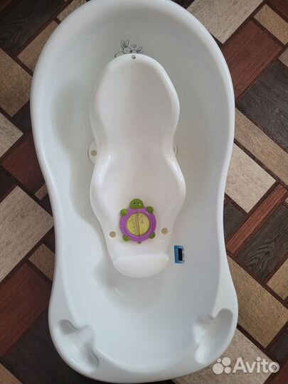 Ванночка для купания с термометром