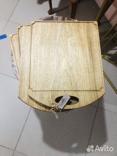 Разделочная доска из дерева