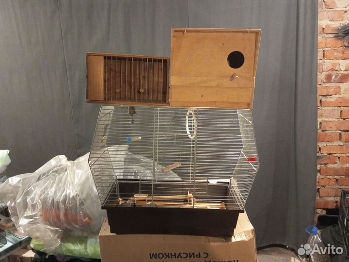 Клетка для попугаев