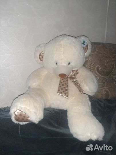 Плюшевый медведь