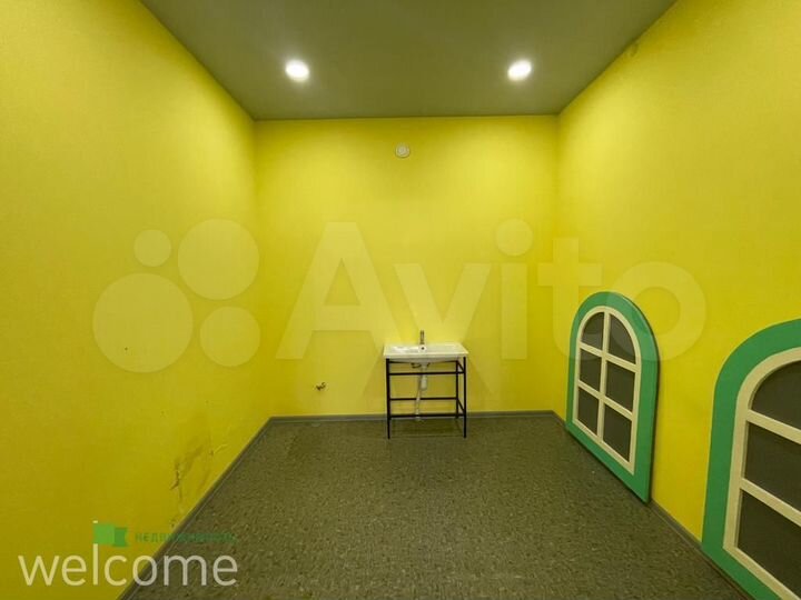 Продам помещение свободного назначения, 138.3 м²