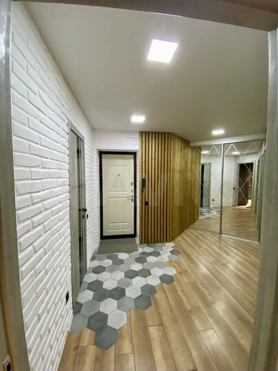 2-к. квартира, 62 м², 6/7 эт.