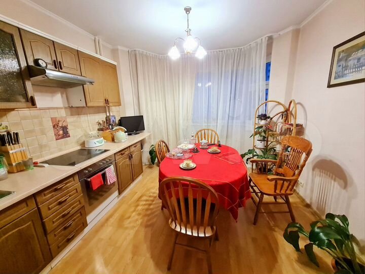 3-к. квартира, 76,2 м², 6/12 эт.