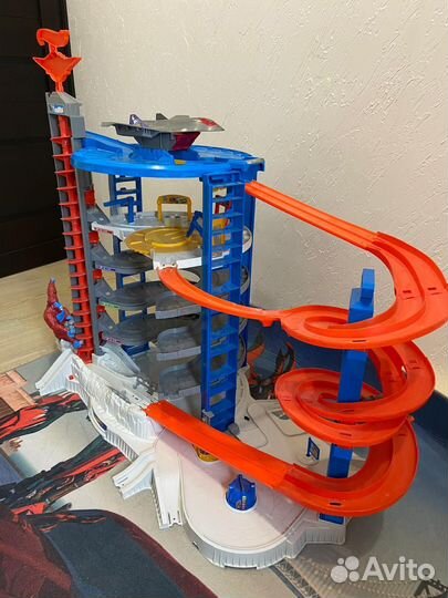 Парковка Hot wheels трек горилла