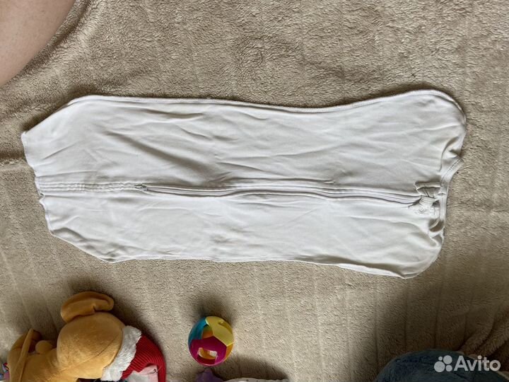 Продаю детские вещи