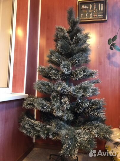Продаю ёлку в отличном состоянии