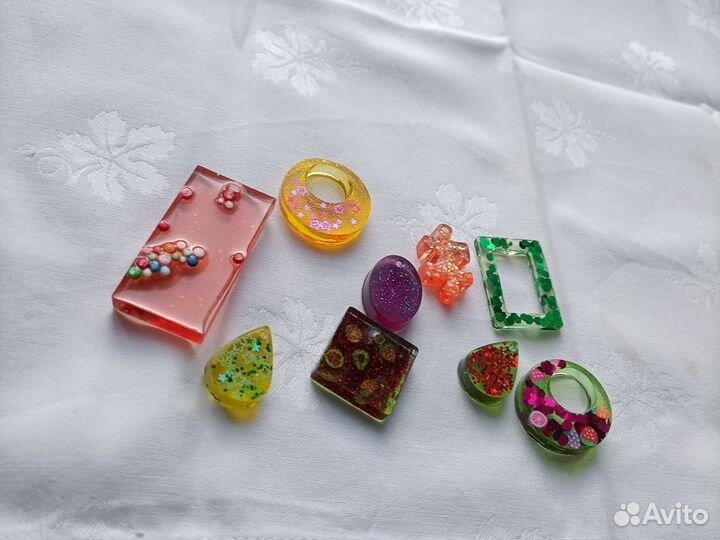 Фигурки из эпоксидной смолы