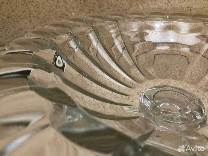 Фруктовница на ножке стекло