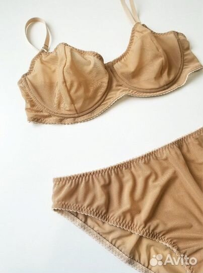 Нижнее бельё ручной работы