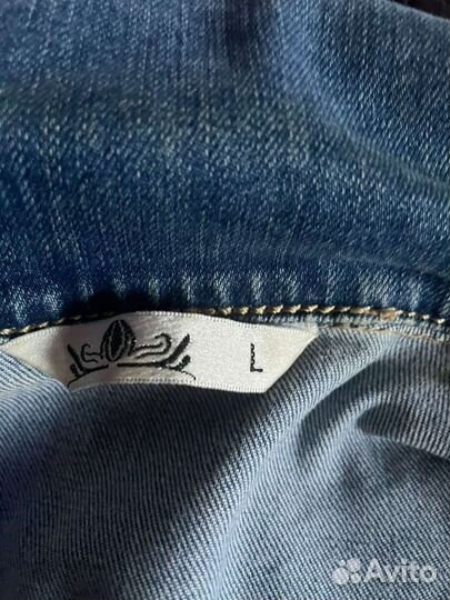 Джинсовый жилет со стразами на подростка