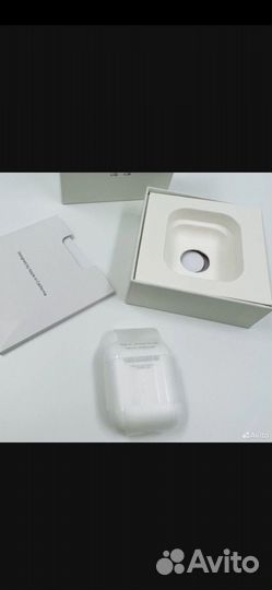 Apple AirPods 2