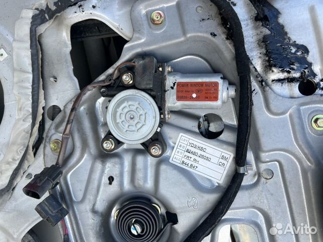 Моторчик стеклоподъемника Hyundai Santa Fe