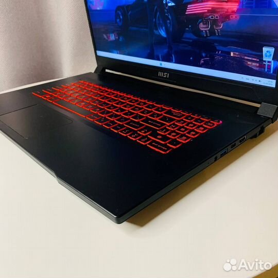Игровой ноутбук MSI katana GF76