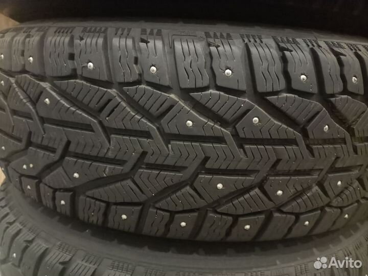 Зимняя резина 225 65 r17 с дисками
