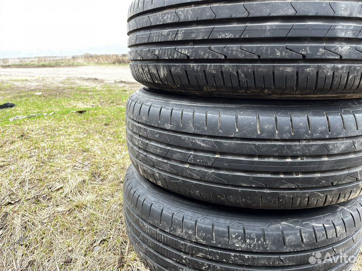 Hankook Winter RW06 215/65 R16