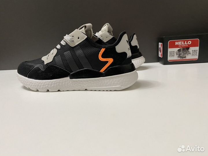 Кроссовки adidas jogger