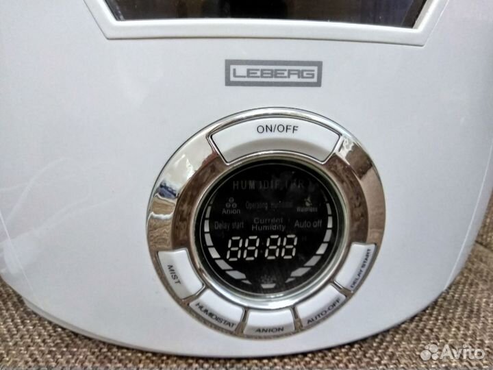 Увлажнитель воздуха с функцией ароматизации Leberg