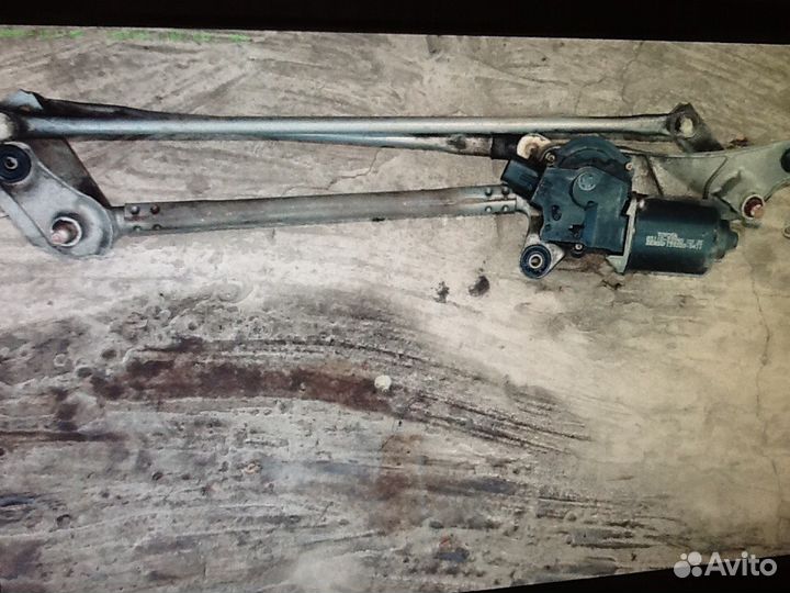 Трапеция стеклоочистителей тойота марк 2 110 кузов