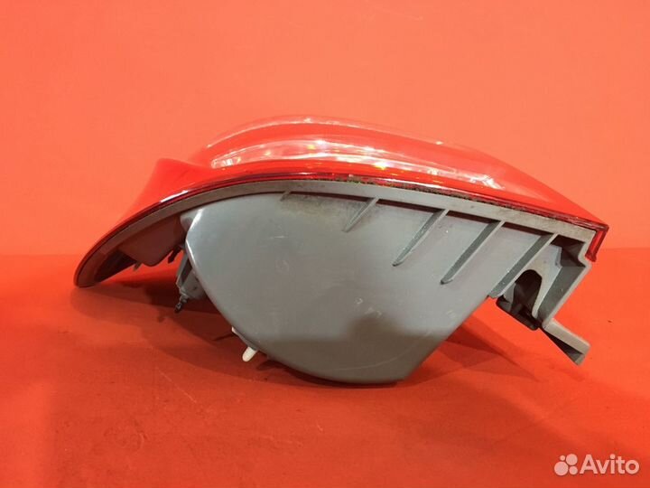 Фонарь задний левый Kia Ceed универсал D4FB 1.6L