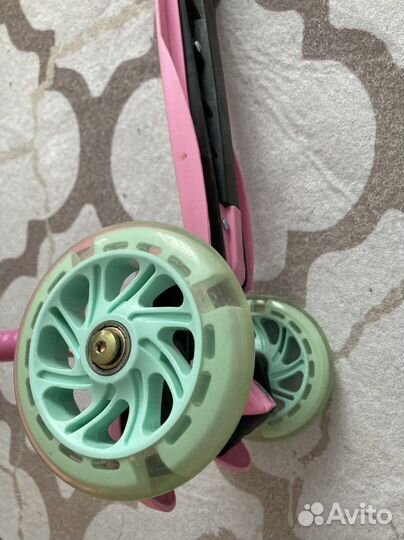 Самоккт трёхколёсный детский