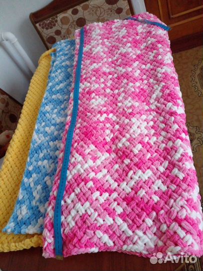 Плед детский вязаный ручная работа