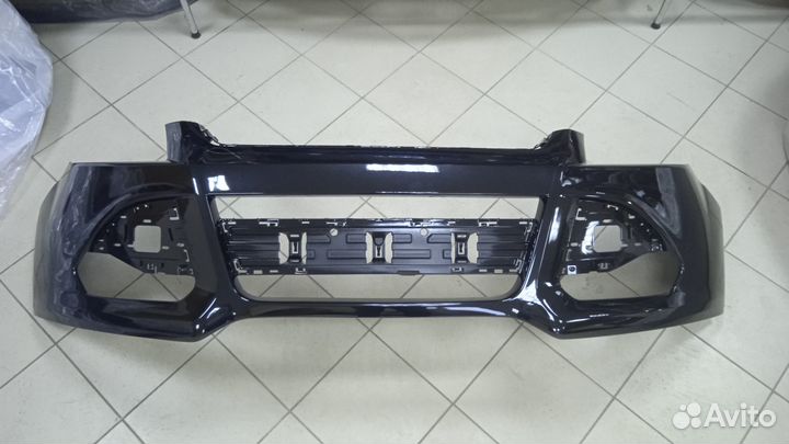 Бампер передний Ford Kuga 2 разные цвета