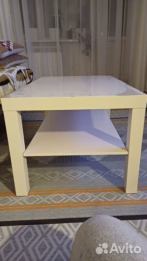 Журнальный столик IKEA