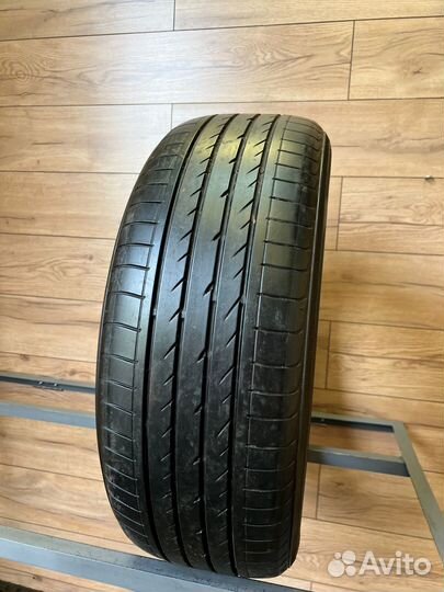 Yokohama Advan Sport V103B 235/55 R20 102V