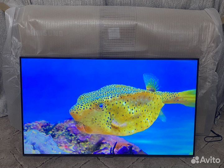 Телевизор Samsung UE43AU7100uxce