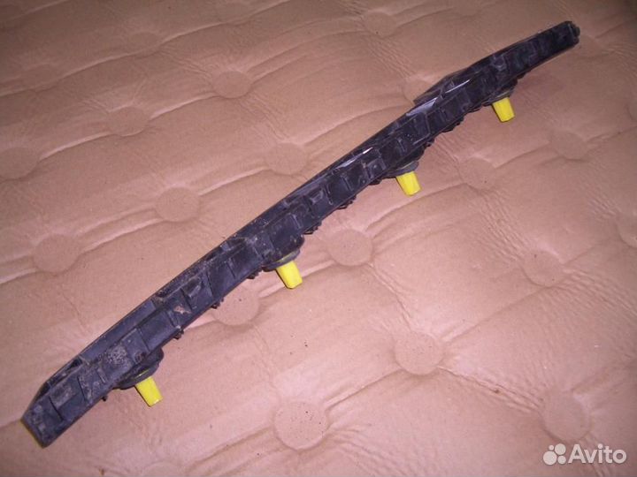 Направляющая заднего бампера левая hyundai Solar