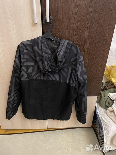 Куртки и ветровка для мальчика