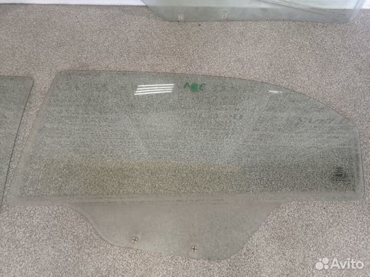 Стекло двери для Chery Bonus A13