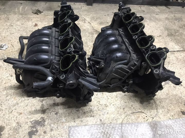 Коллектор впускной Mazda 3 BL 1.6л 2012 год