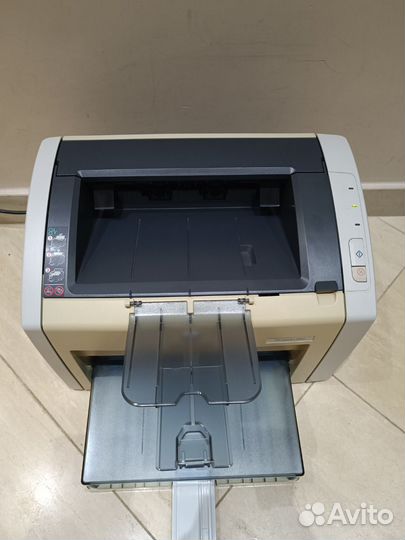 Принтер HP LaserJet 1022