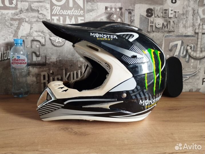 Кроссовый шлем