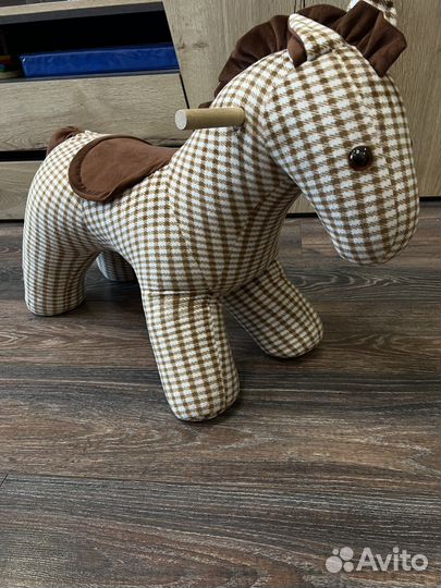 Детская качалка лошадь