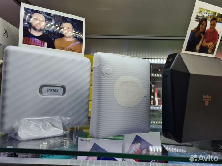 Фотоаппарат моментальной печати fujifilm instax