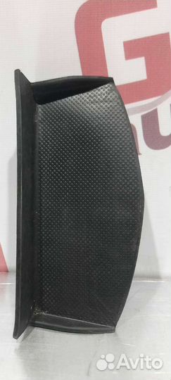 Накладка разъема диагностики Peugeot 308