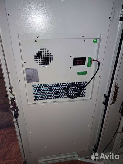 Шкаф серверный уличный всепогодный