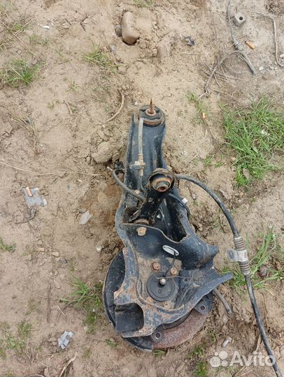 Рычаг задний левый лансер 10