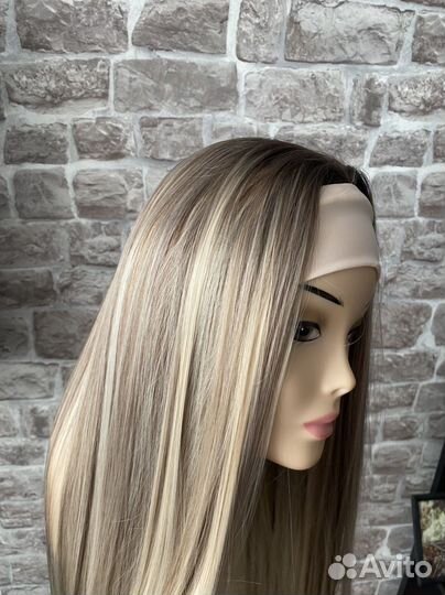 Парик блонд длинный на резинке