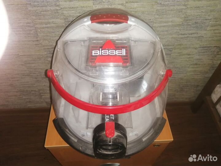 Моющий пылесос Bissell 1474 б/у