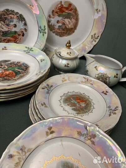 Часть столового сеовиза Мадонна